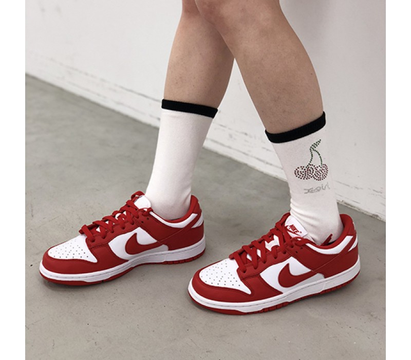 Кроссовки Nike SB Dunk Red/White