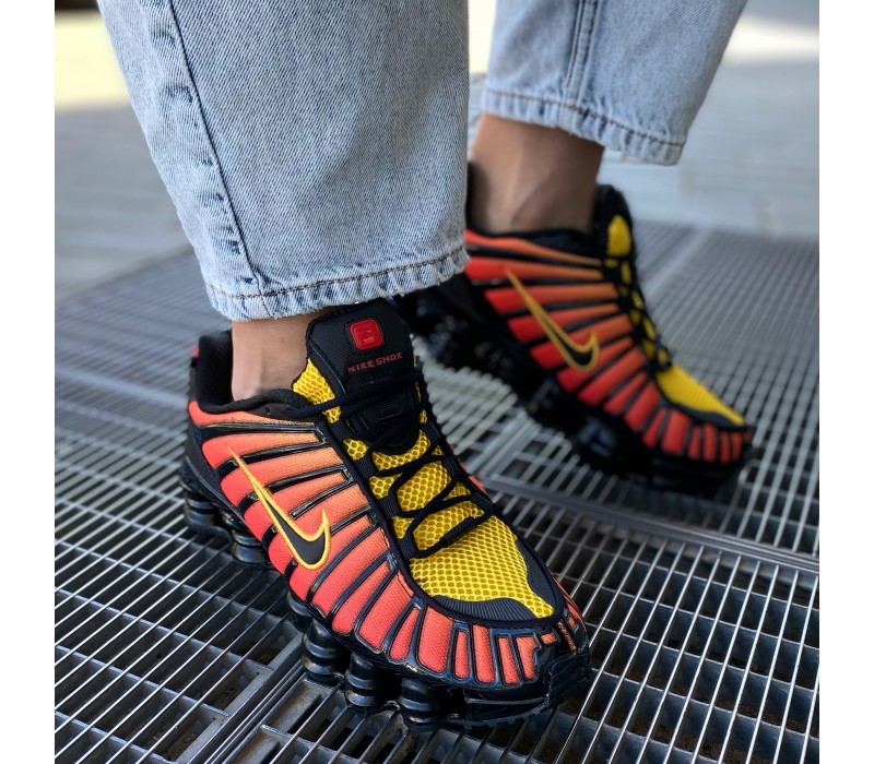 Кроссовки Nike Shox Sunrise Gradient