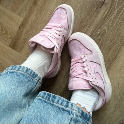 Кроссовки Nike SB Dunk Lace Pink (реплика высокого качества)