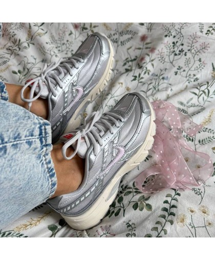 Кроссовки Nike Initiator Silver (реплика высокого качества)