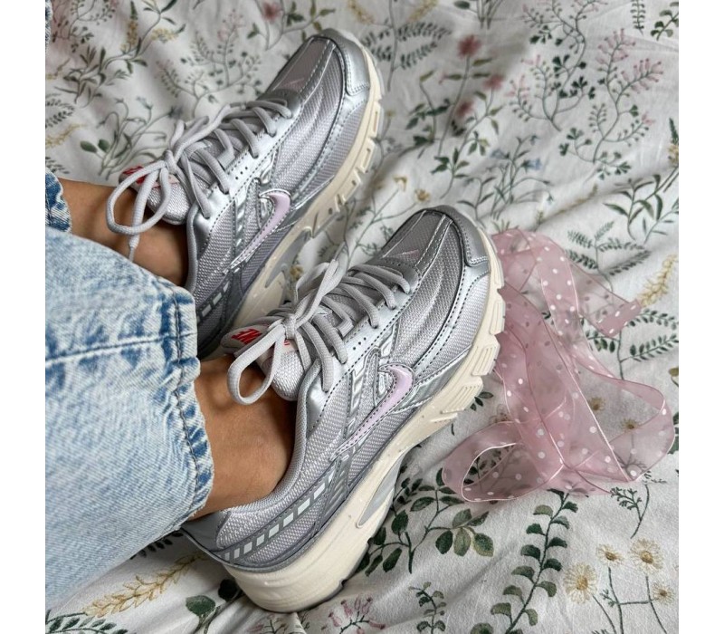 Кроссовки Nike Initiator Silver