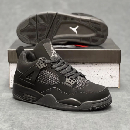 Кроссовки зимние Jordan 4 All Black с мехом  (реплика высокого качества)