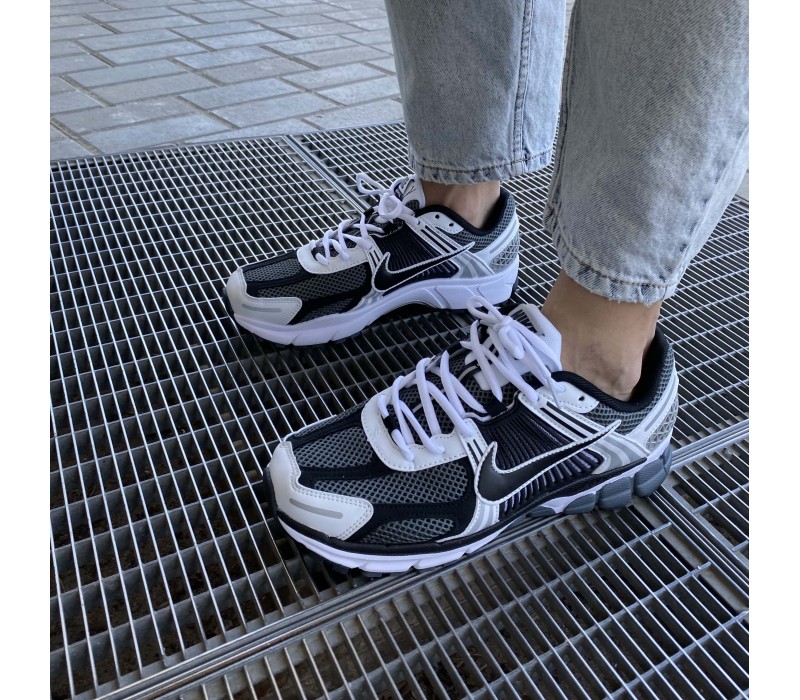 Кроссовки Nike Air Zoom Vomero 5 Black/White