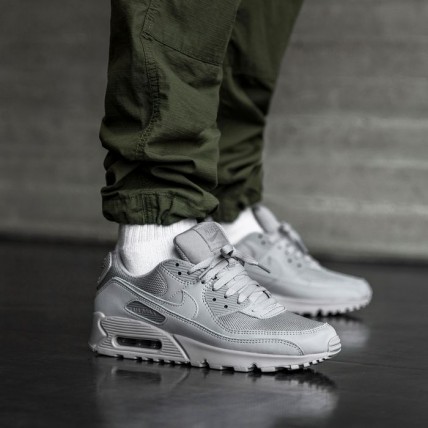 Кроссовки Nike air max 90 Triple Wolf Grey (реплика высокого качества)