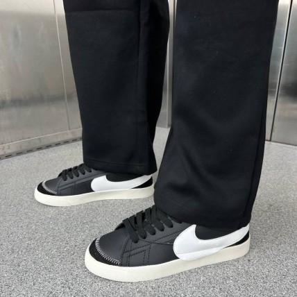 Кроссовки Nike Blazer Mid Jumbo Black (реплика высокого качества) Кроссовки Nike Blazer Mid Jumbo Black (реплика высокого качества)