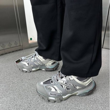 Кроссовки Balenciaga Track 1 Grey (реплика высокого качества)
