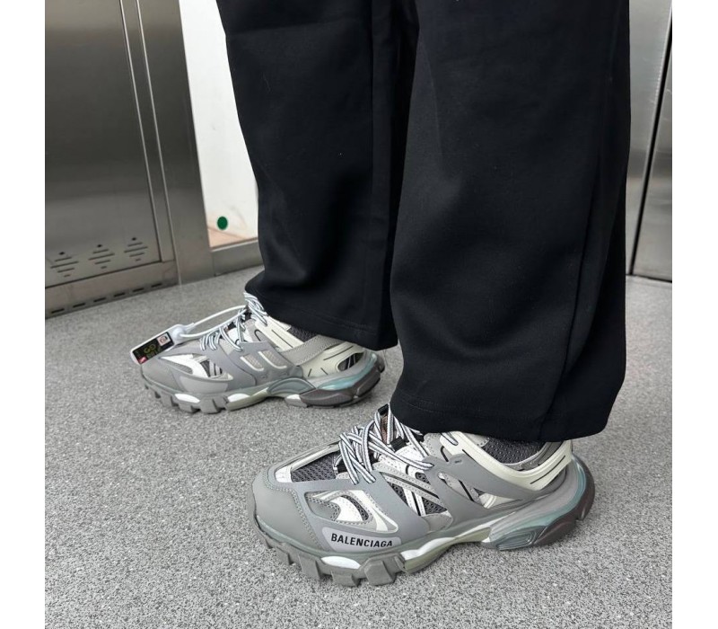 Кроссовки Balenciaga Track 1 Grey Кроссовки Balenciaga Track 1 Grey
