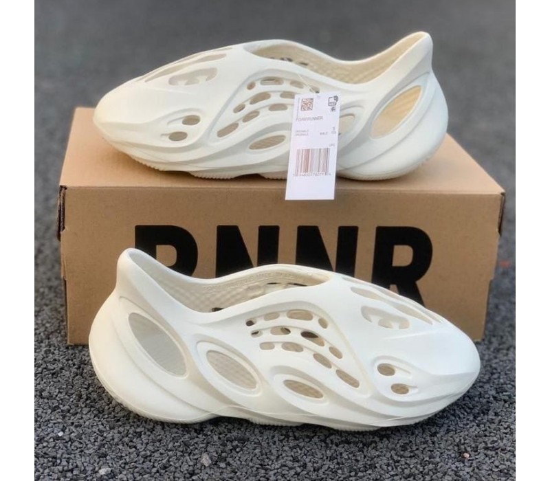 Резиновые тапки Foam RNNR Beige 