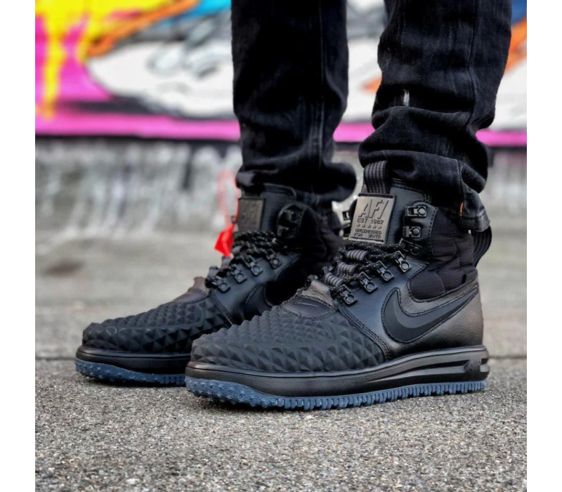 Кроссовки Nike Duckboot Lunar Force All Black с мехом