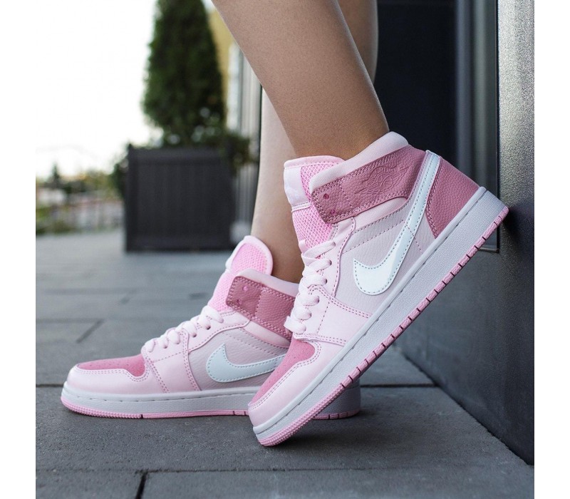 Кроссовки Jordan 1 Mid Digital pink 