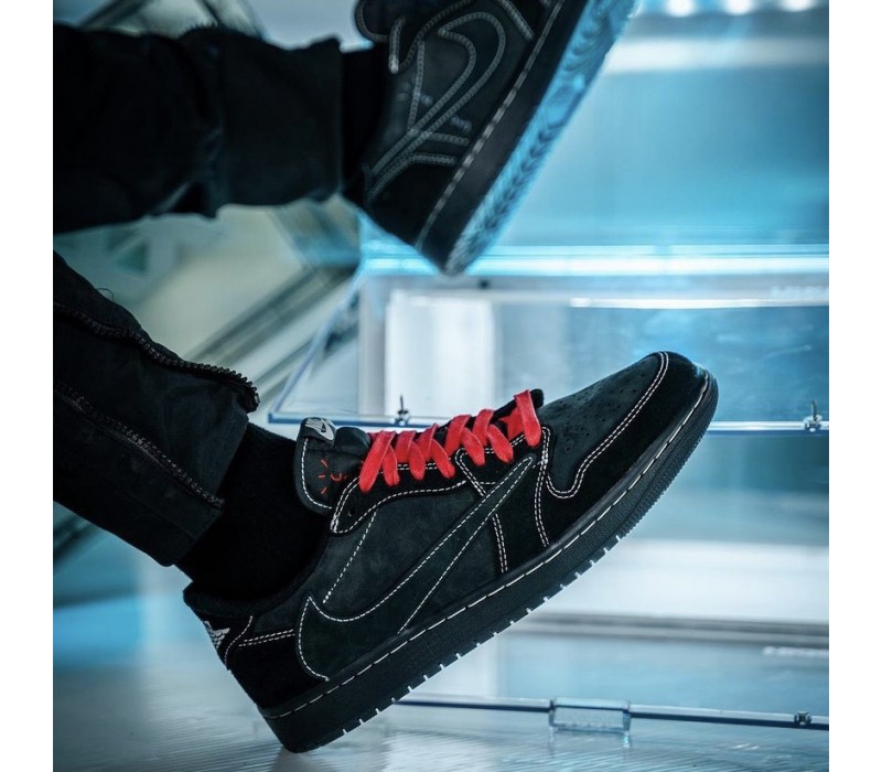 Кроссовки Nike SB Dunk Black Phantom