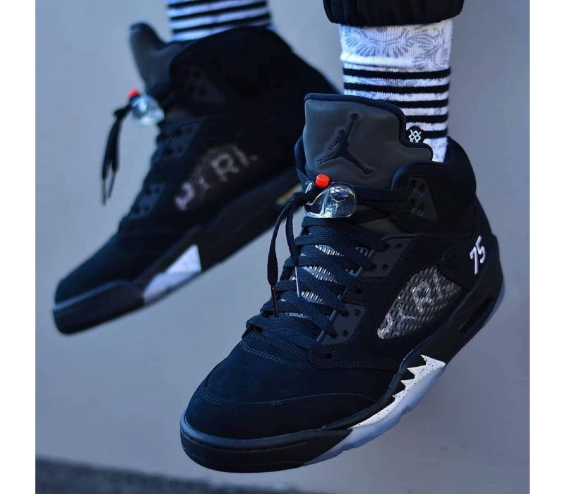 Кроссовки Jordan 5 Black Metallic 