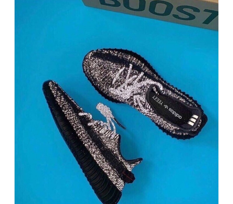 Кроссовки Yeezy 350 Black All Revlective