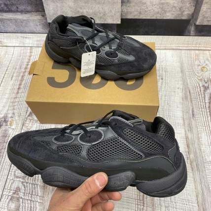 Кроссовки Yeezy 500 Black (реплика высокого качества)